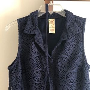 Navy blue lace collared dress with belt